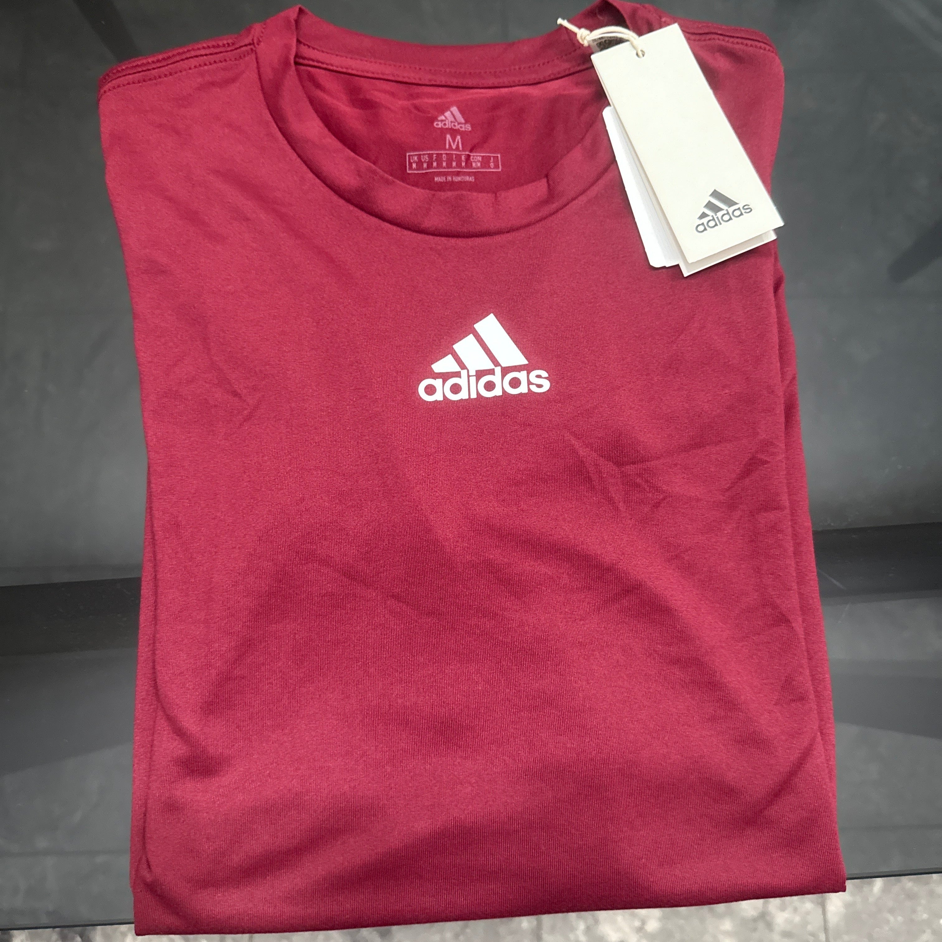 Adidas - Remera Bordo Aeroready