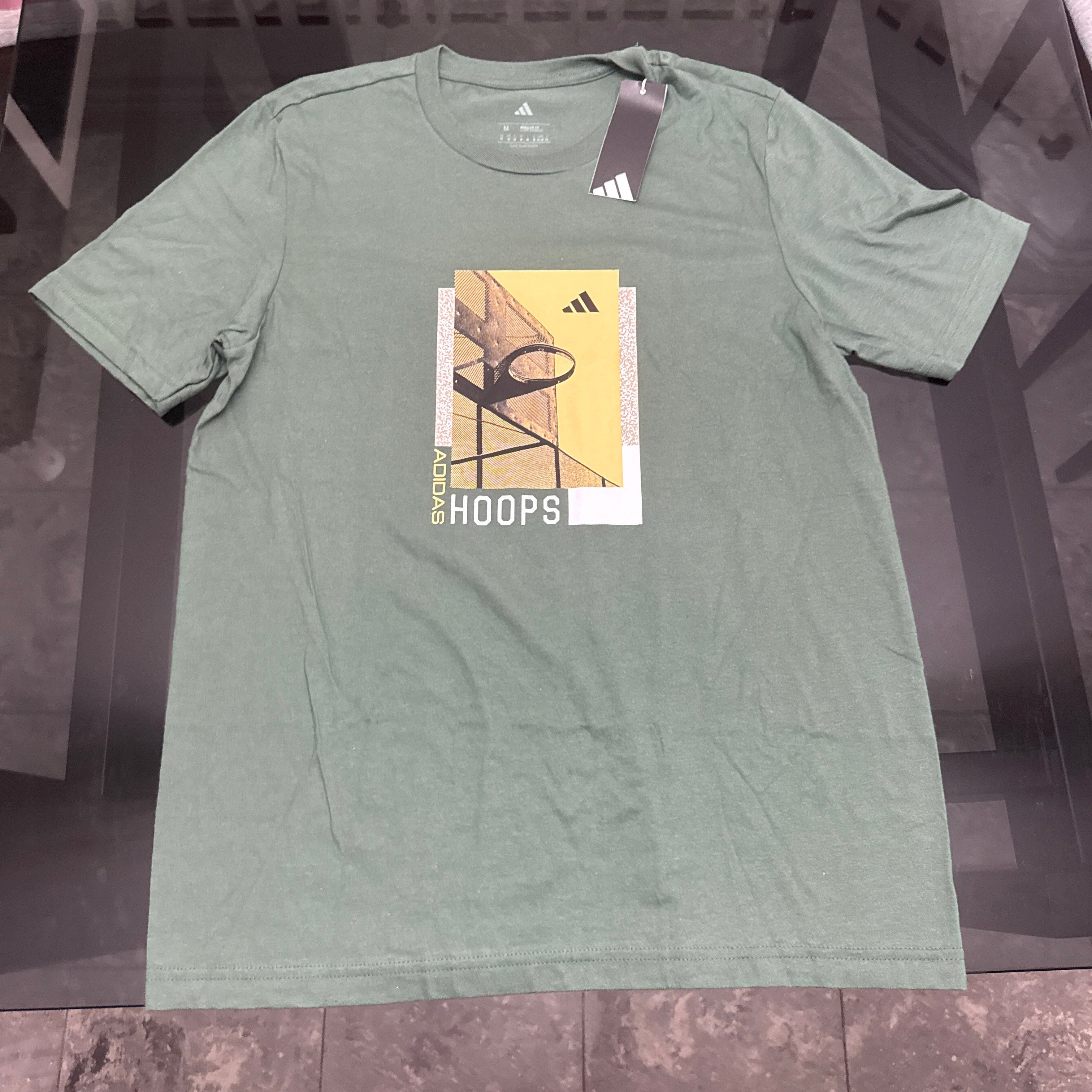 Adidas - Remera Hoops Frente