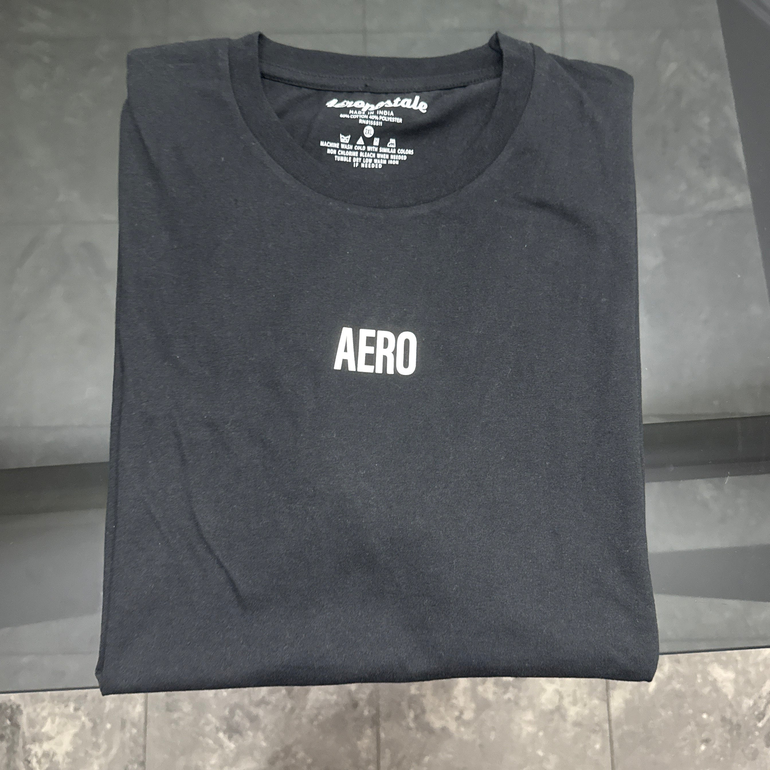 Aeropostale - Remera Básica Doblada