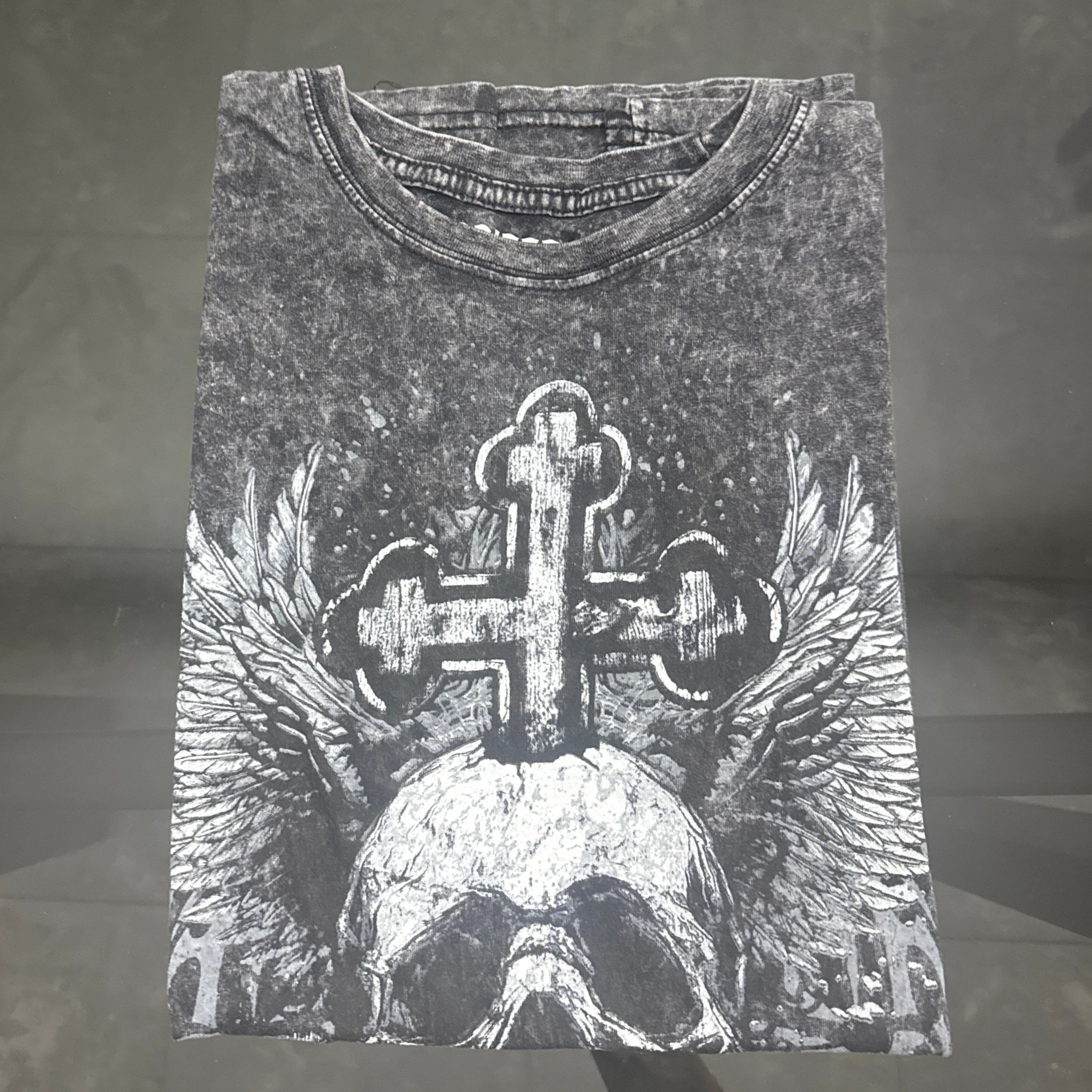 Brisco Remera - Diseño de Calavera Doblada