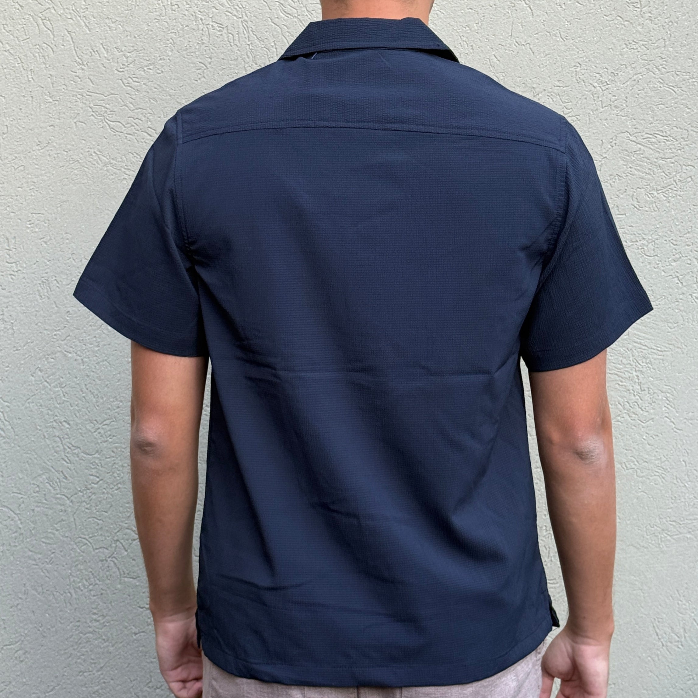 Marc Asher - Camisa Veraniega Azul Espalda