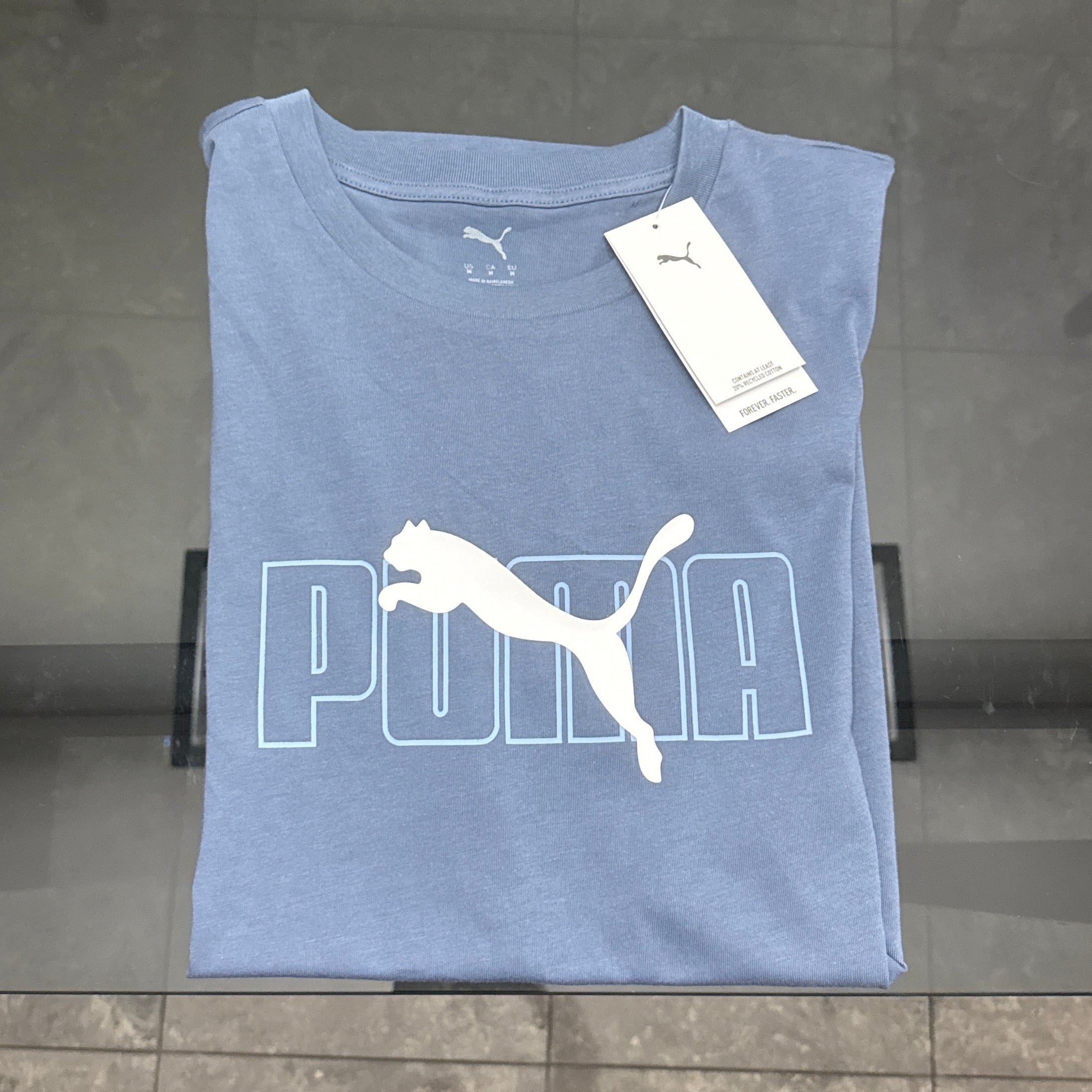 Puma - Remera con Logo Puma Doblada