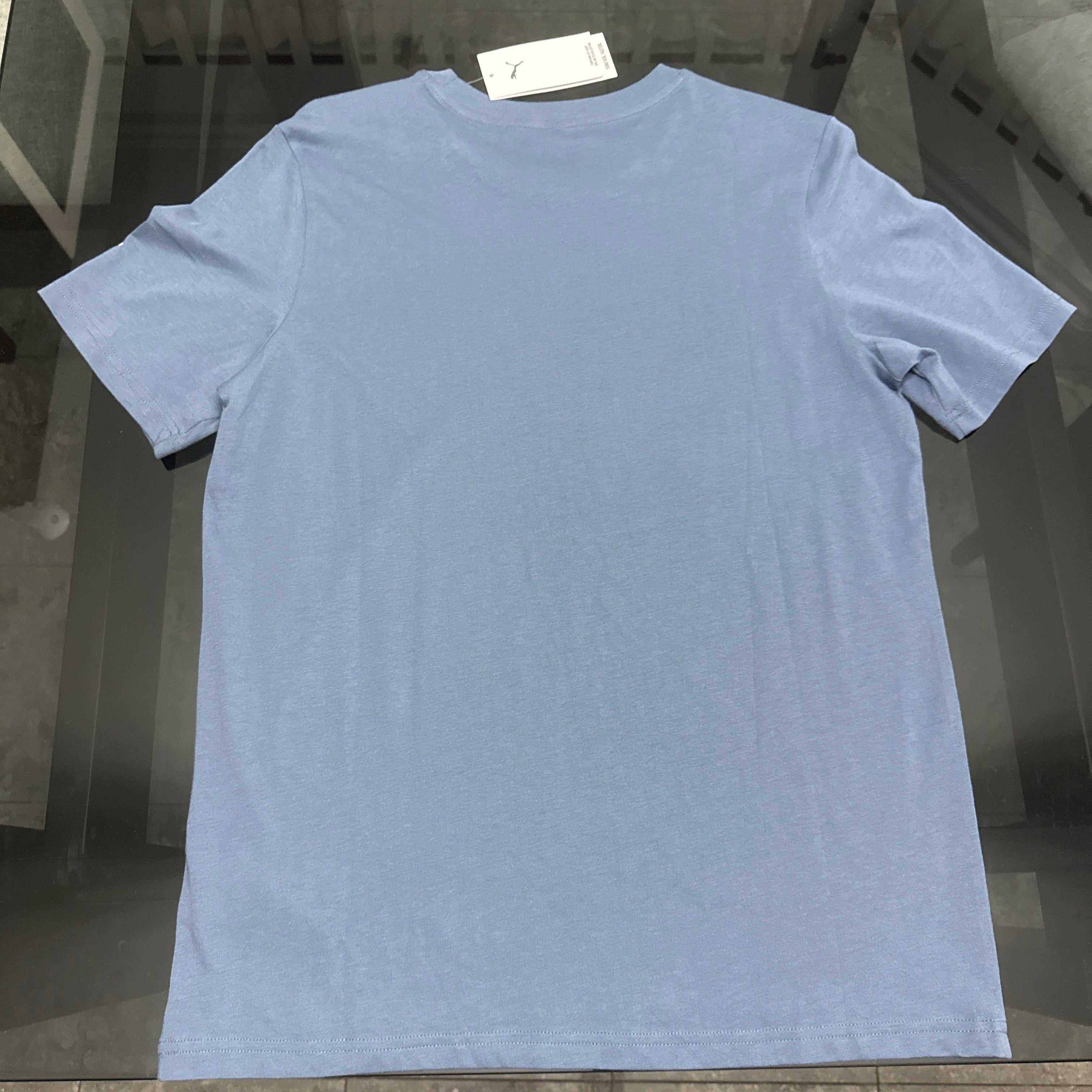 Puma - Remera con Logo Puma Espalda