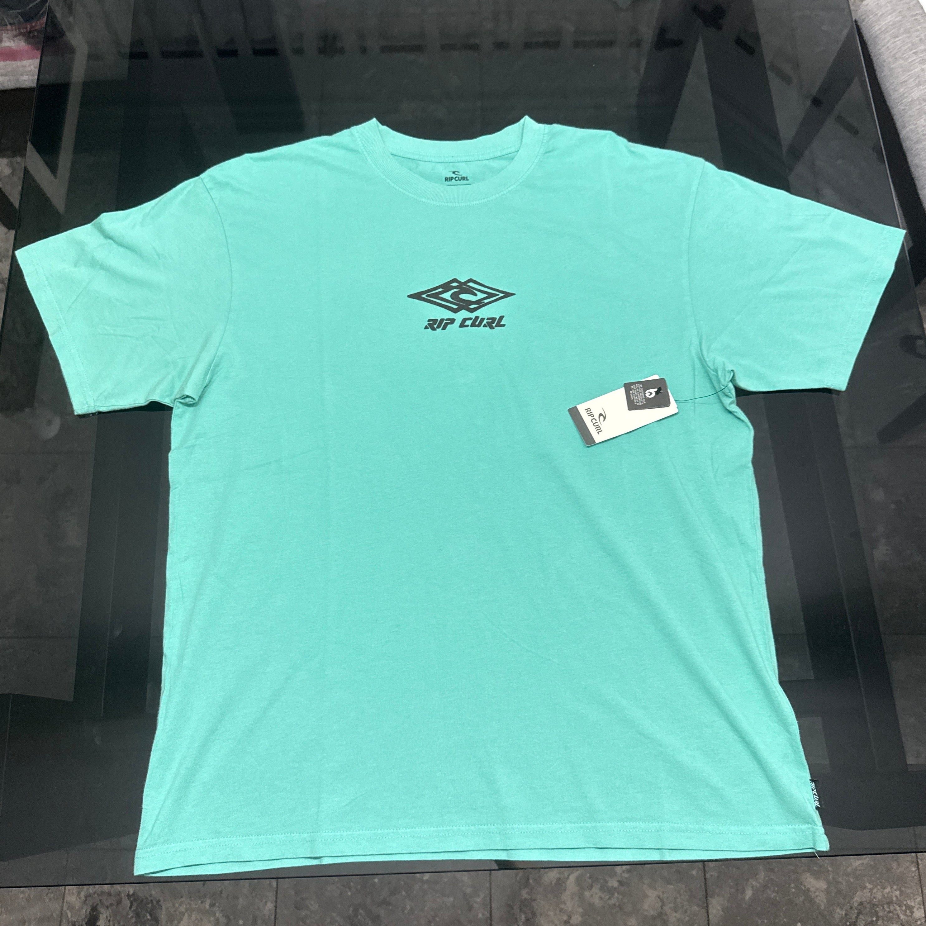 Rip Curl - Remera con Diseño Frente
