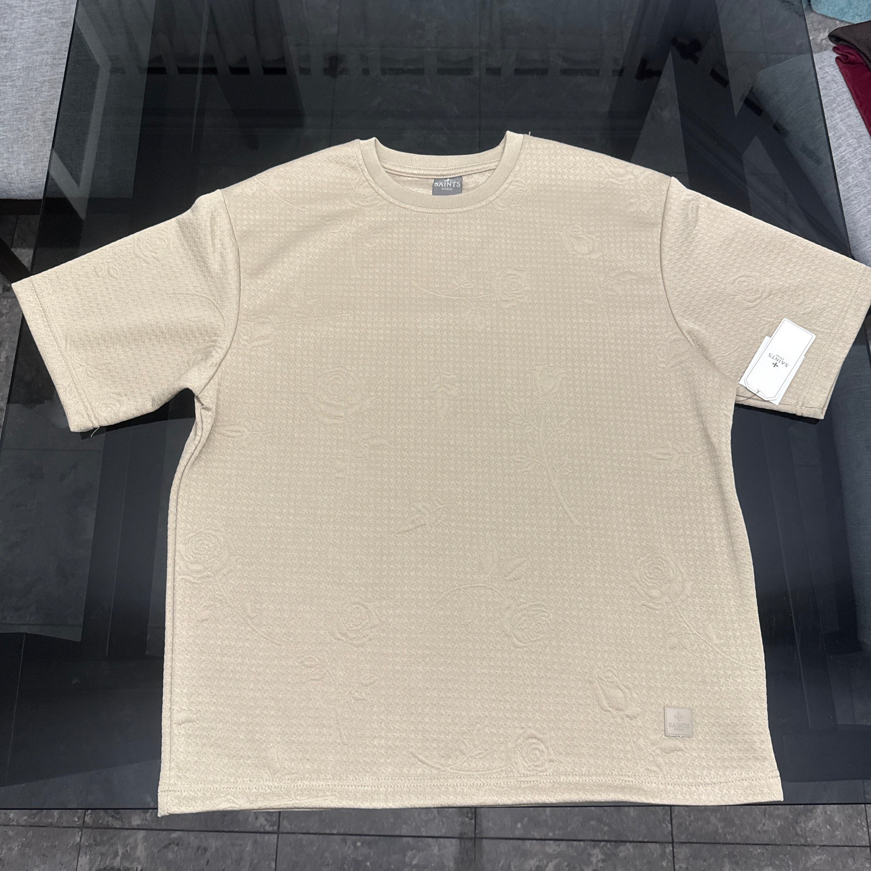 Saints Studio - Remera con Rosas Cosidas - Beige Frente