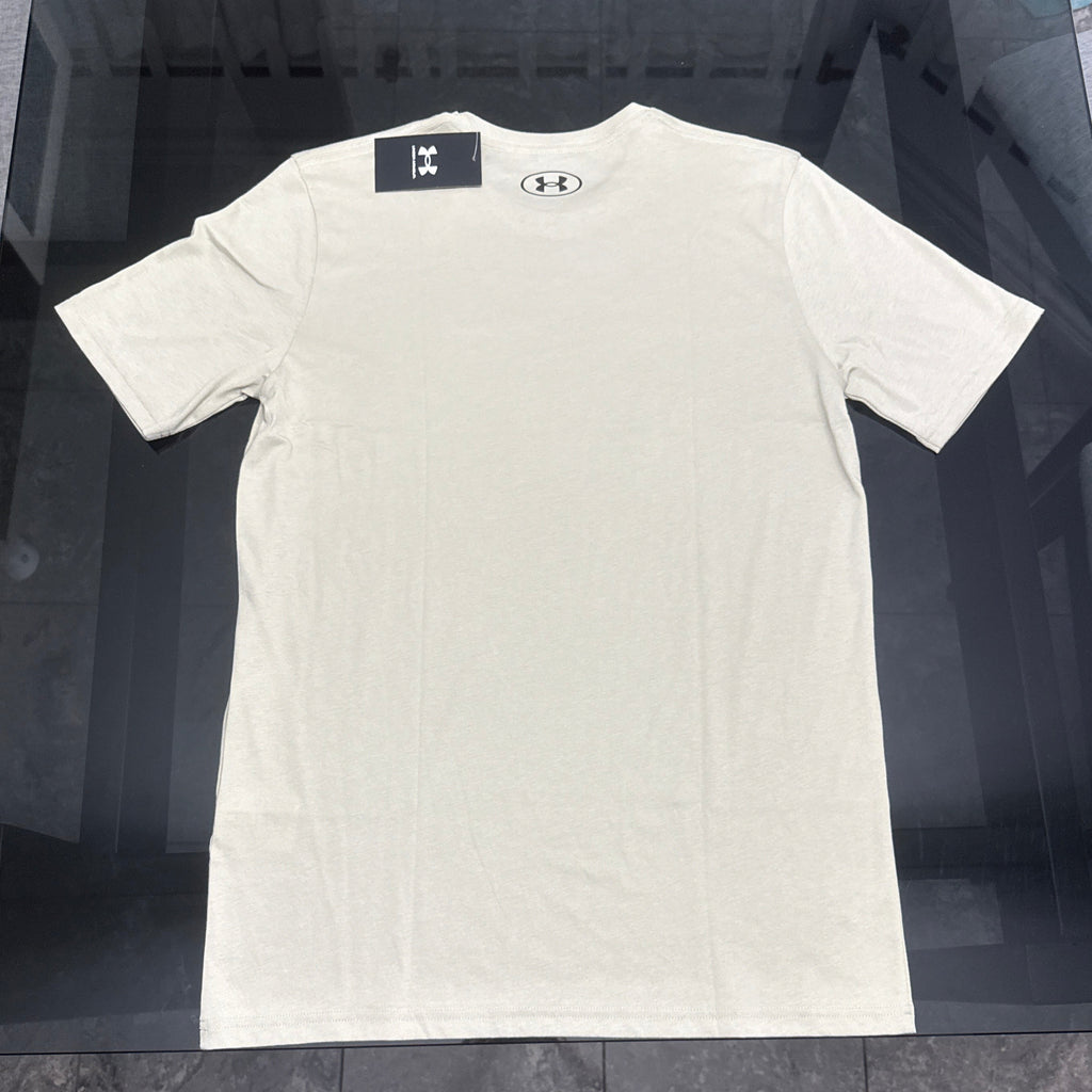 Under Armour - Remera Básica Espalda
